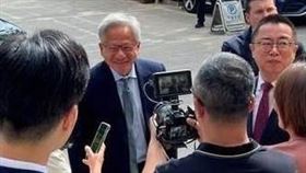 黃仁勳3個月內二度訪問北京。（圖／翻攝自玉淵譚天）