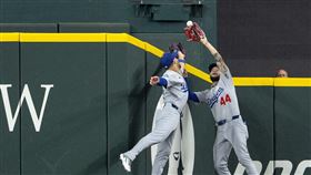 ▲道奇中外野手帕黑斯（Andy Pages）連2場比賽幫佐佐木朗希沒收全壘打。（圖／美聯社／達志影像）