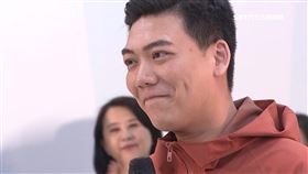 426藍白卡1.801。罷免吳思瑤召集人，賴苡任。