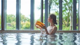 不論入住本館或露營車，均能使用飯店休閒設施，泡湯、娛樂，療癒身心。（圖／飯店旅宿業者提供）