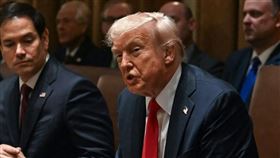 ▲看清川普不願面對的真相，波音似乎已以品質告訴全世界美國製造業很難回去了。（圖／翻攝自Donald J. Trump臉書）