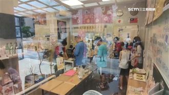 高雄飯糰店遭砸　大批民眾用新台幣挺老闆