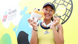 都是逆轉勝出！全中運網球台南男女單雙金