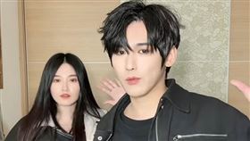 艾瑞絲、黃正杰。（圖／翻攝自艾瑞絲IG）