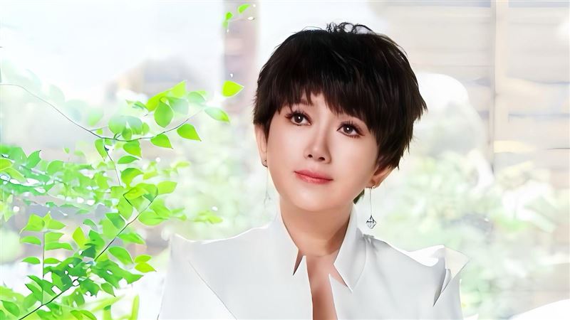 周思潔外型亮眼（圖／萊格悠國際文化提供）