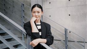 鍾瑶受邀擔任服裝設計學系「2025在校生動態展演初賽」評審。（圖／星星相藝提供）