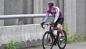 康橋學校、環島成年禮、意外、學生、轎車、撞擊、滿身血、倒路邊、賈永婕兒子。有碼！！！