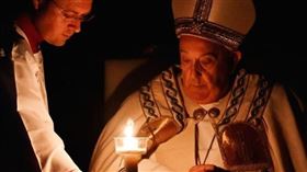 ▲最不一樣的教宗方濟各，以最完美的悲傷告別世人。（圖／翻攝自IG @franciscus）