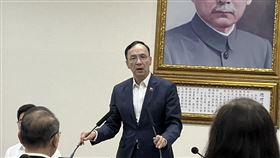 ▲國民黨主席朱立倫23日下午在中常會致詞。（圖／記者蘇晏男攝影）