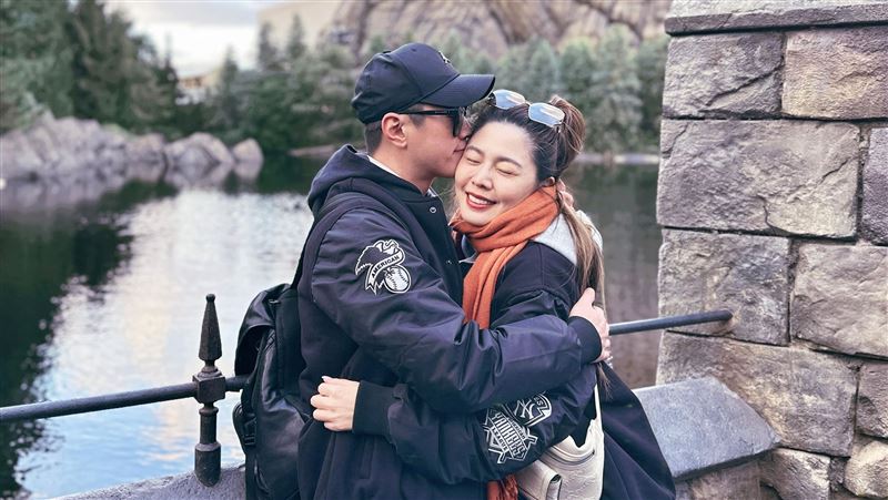 白家綺生日吳東諺甜蜜告白！合體閃瞎萬人