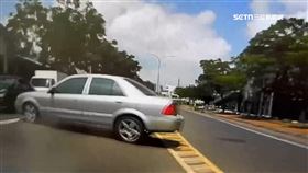 轎車逆向拒檢撞飛警 駕駛棄車逃逸