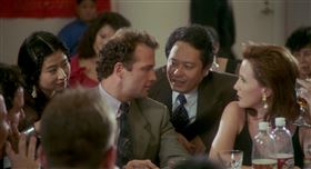 ▲《囍宴》讓李安全家總動員，自己出鏡客串，妻子、兒子也軋上一角。（圖／國家影視聽中心提供） 