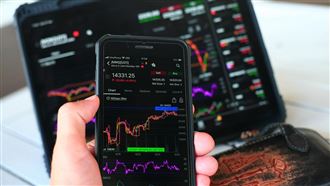 收盤／台積電下跌35元　台股震盪跌218點