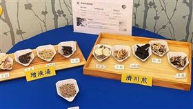 ▲除了穴位按摩、針灸，內服中藥也是緩解不適症狀的方法之一。（圖／林則澄攝）