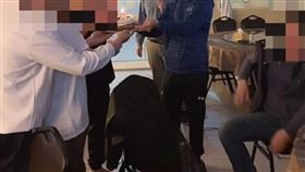 花蓮2警參加聚會，現場竟出現通緝犯，花蓮縣警局祭出重懲。（圖／翻攝畫面）　