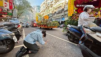 徐巧芯跪拜媽祖　曹興誠酸：不敢囂張了