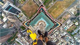 高雄85大樓,法國極限網紅,苓雅分局,TOM