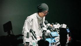 黃明志為新歌創造許多話題。（圖／翻攝自黃明志IG）