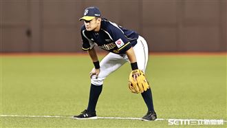 岳東華跳接超美技　平野惠一更讚打擊狀況