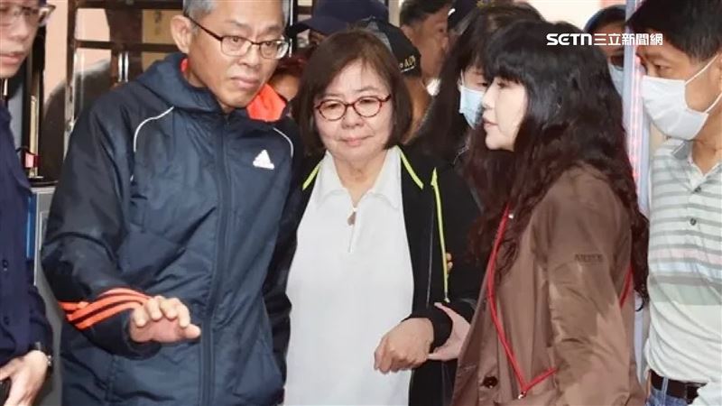 黃呂錦茹羈押禁見　衣著情有獨鍾香奈兒