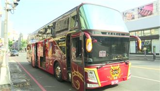 遊覽車轉型交通車　年底前上國道免通行費