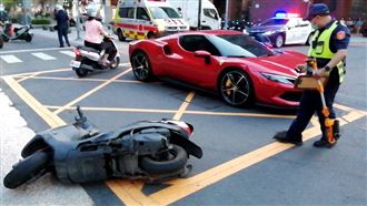 機車擦撞「1800萬法拉利」維修天價曝