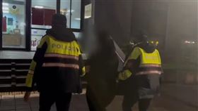 泰籍按摩師趁隙偷拍女子裸體，最終遭警方逮補。（圖／警方提供）