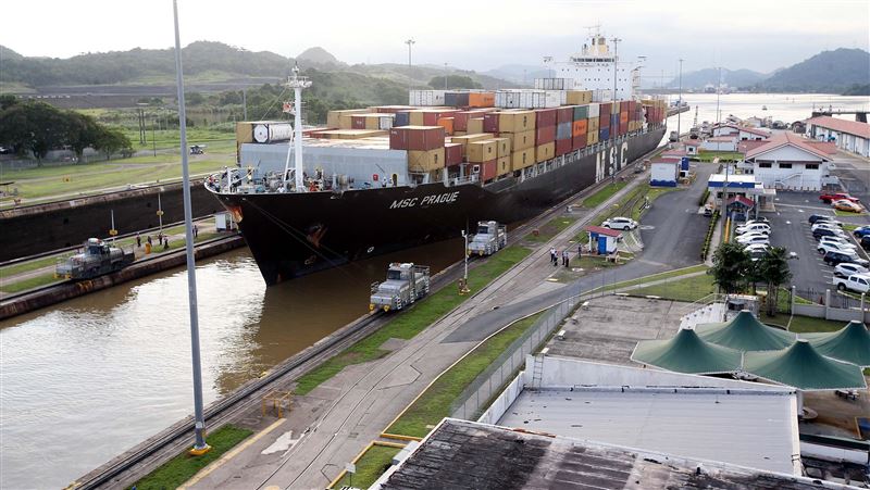 巴拿馬接管長和港口，中國：堅決維護企業合法權益。圖為巴拿馬運河