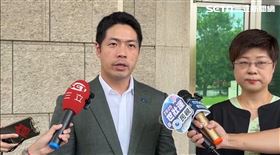 律師陳又新（左）、林志潔（右）。（圖／翻攝畫面）