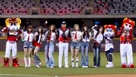 ▲韓國大勢女團「NMIXX」替味全龍開球。（圖／DJB提供）