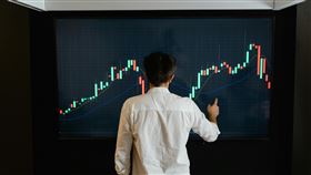 美股科技七雄帶頭衝，日韓股開盤紅盤開出。（示意圖／PEXELS ）
