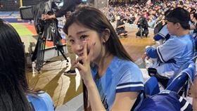 李珠珢曾經因為「台韓通吃」而備受批評。（圖／翻攝自黃世聰臉書）