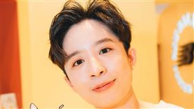 HOOK。（圖／翻攝自HOOK IG）