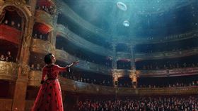 HTC VIVE Arts與巴黎歌劇院聯手推出沉浸式VR體驗《魔幻歌劇院》。（圖／宏達電提供） 