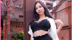 一名台灣正妹叫做「美玲」現身日本AV，不過身分不明。（圖／翻攝自《Play NO.1》）