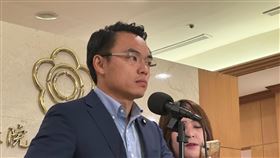▲國民黨立委洪孟楷受訪回應時事（圖／記者陳怡潔攝影）