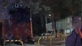 台中，夜店，員警攔查，男酒測超標，辯稱：女友剛吐我嘴裡，嘔吐物，酒駕(圖／翻攝畫面)
