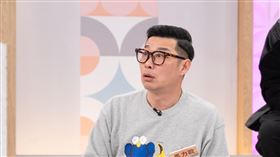 馬力歐（左）被算命盤（圖／東森提供）