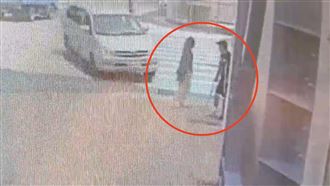 轎車暴衝撞區公所　廚師辦殘障補助遇死劫