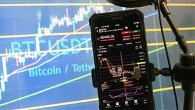 ▲富達國際指出，儘管美股財報周如火如荼進行，市場情緒仍呈現好壞參半。（示意圖／PIXABAY）