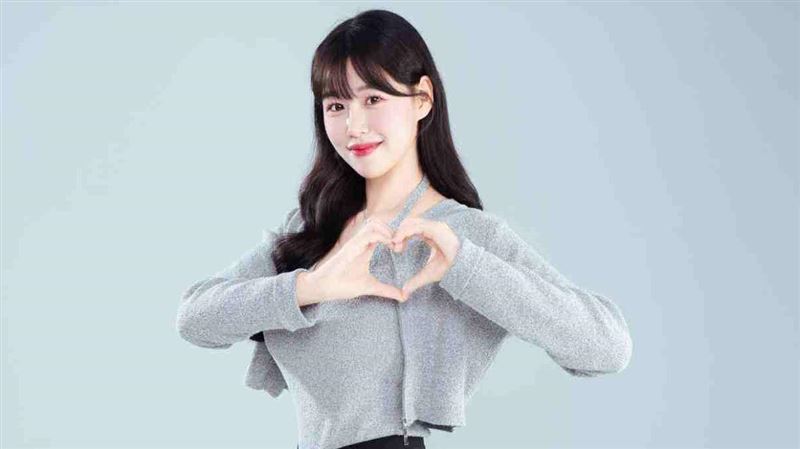 啦啦隊女神金渡娥開直播　許願合作南珉貞