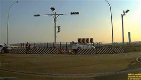 68快速道路,武陵路,斷頭橋,墜橋（圖／翻攝自「新竹大小事」）