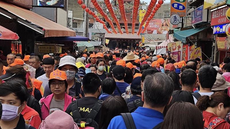 白沙屯媽祖進香將於1日晚間起駕,各地信眾紛紛前來集合。(圖/翻攝自白沙屯媽祖全球徒步聯誼會)