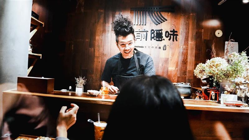 獨／門前隱味進軍澳門！老闆一句回敬酸民