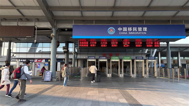 中國五一長假　官方估571萬人次進出香港