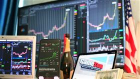 ▲財報超級周拉開序幕，微軟與Meta齊上陣，市場高度關注AI投資是否回溫，抑或進入降溫期。（示意圖／PIXABAY）