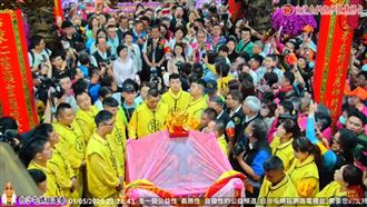 快訊／白沙屯媽祖登轎！現場熱鬧畫面曝光
