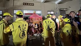 ▲【白沙屯進香】停駕這宮廟！信徒曝2媽祖淵源：來找以前一起旅行的媽祖（圖／翻攝自白沙屯拱天宮臉書）


