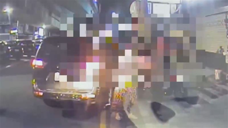 25歲侄子替父擋刀,卻被親叔叔一刀刺死。(圖/記者羅欣怡攝影)