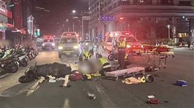 新北市,黃牌,事故,重機,車禍,騎士,汐止,死亡,迴轉▲圖片描述。（圖／翻攝畫面）